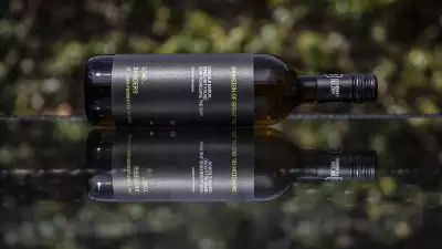 Eschenhof Holzer Invader Orange 2019
