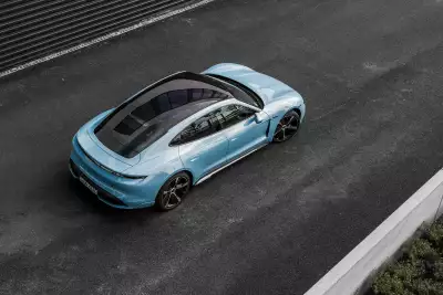 Porsche Taycan 4S