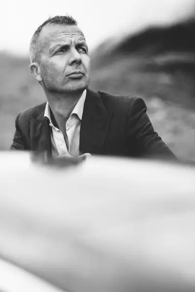 Dr Andreas Baenziger