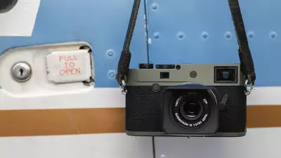 Leica camera