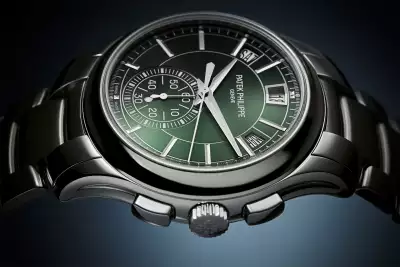 Patek Philippe self-winding flyback chronograph with annual calendar Ref. 5905/1A-001