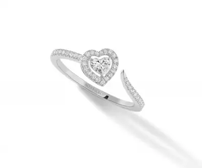 Messika Joy Coeur wedding ring