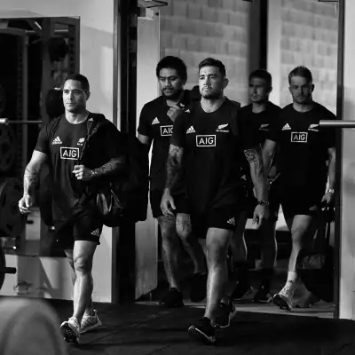 The All Blacks team all sporting Tudor watches