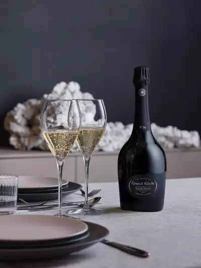Laurent-Perrier Grand Si&egrave;cle Iteration No.26