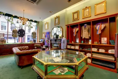 Henry Poole & Co No 15 Savile Row Henry Poole & Co No 15 Savile Row