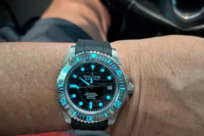 Oceaneva Deep Marine Explorer II in Damascus Steel