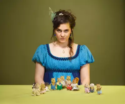Rosalie Minnitt as Clementine
