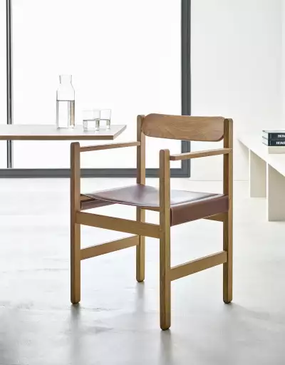 The Highgate Chair features a reassuringly thick leather seat and sits effortlessly in any setting. The Highgate Chair features a reassuringly thick leather seat and sits effortlessly in any setting.