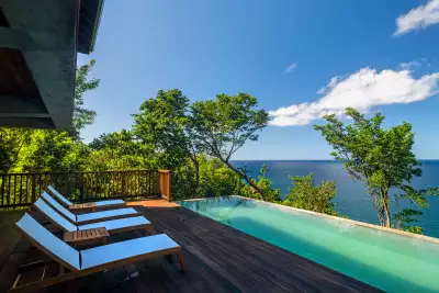 Secret Bay bedroom