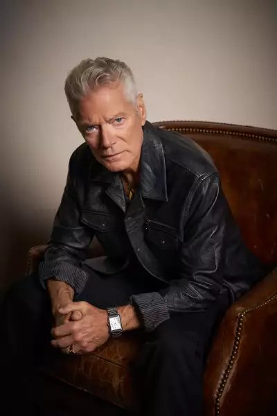 Stephen Lang