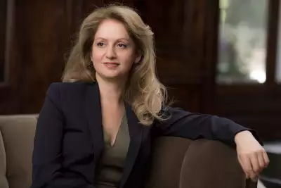 Amy Meshkati i