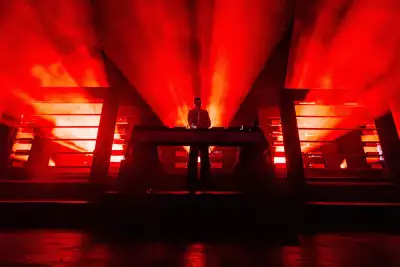 Lost Frequencies