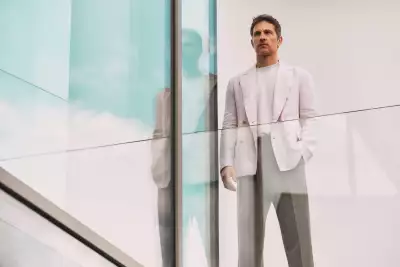 Model wearing Boglioli