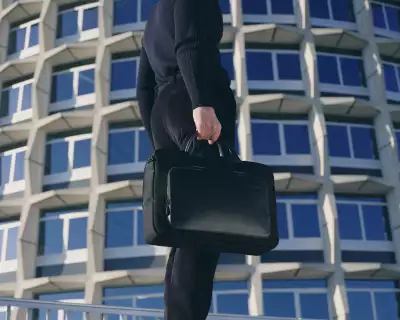 Emigr&eacute; C-suite Briefcase