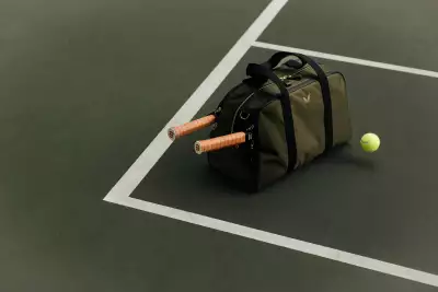 Bennett Winch The sport holdall