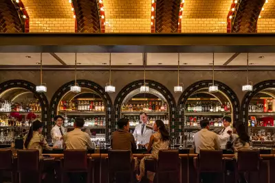 Charles H. is a hidden cocktail bar in Seoul in the lower level of Four Seasons Hotel Seoul, where cocktail connoisseurs go to find their perfect drink.