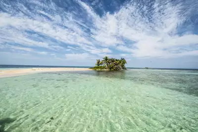A secluded island off the Belize Barrier Reef