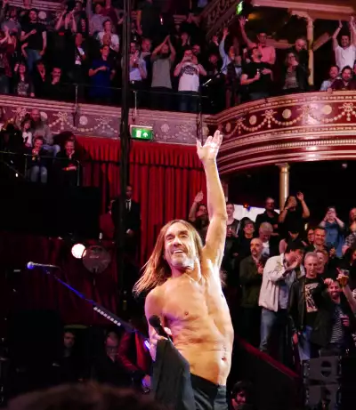 Iggy Pop live by Sukita