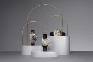 Cartier Privé Collection Cloche De Cartier watch 2021