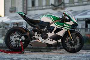 The Ducati Panigale V4 Tricolore