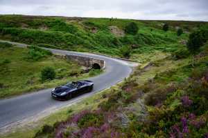 Aston Martin Vanquish Volante