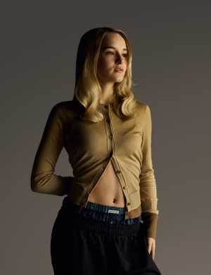 Miriam Petche aka Sweetpea Golightly in Industry Miriam Petche aka Sweetpea Golightly in Industry