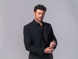 Karl Urban