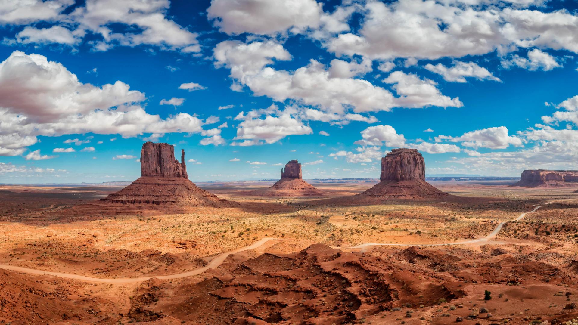 Monument Valley, Arizona, USA Monument Valley, Arizona, USA