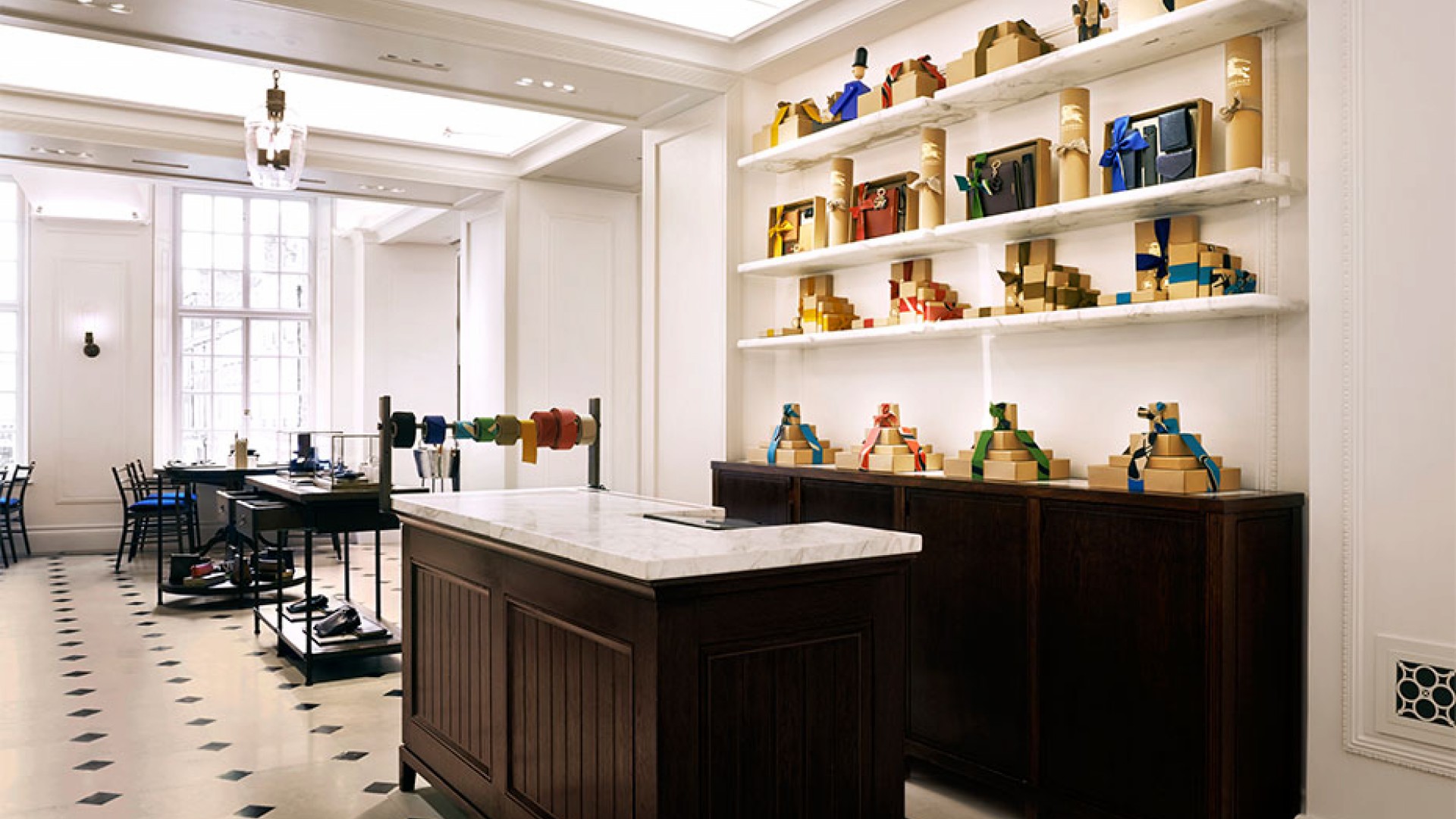Burberry, 121 Regent Street, W1B 4TB Burberry, 121 Regent Street, W1B 4TB