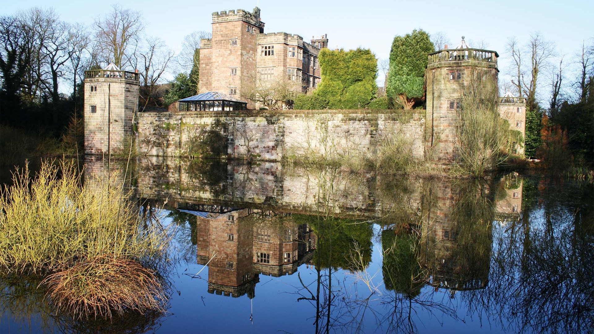 Caverswall Castle, Caverswall, Stoke-on-Trent Caverswall Castle, Caverswall, Stoke-on-Trent