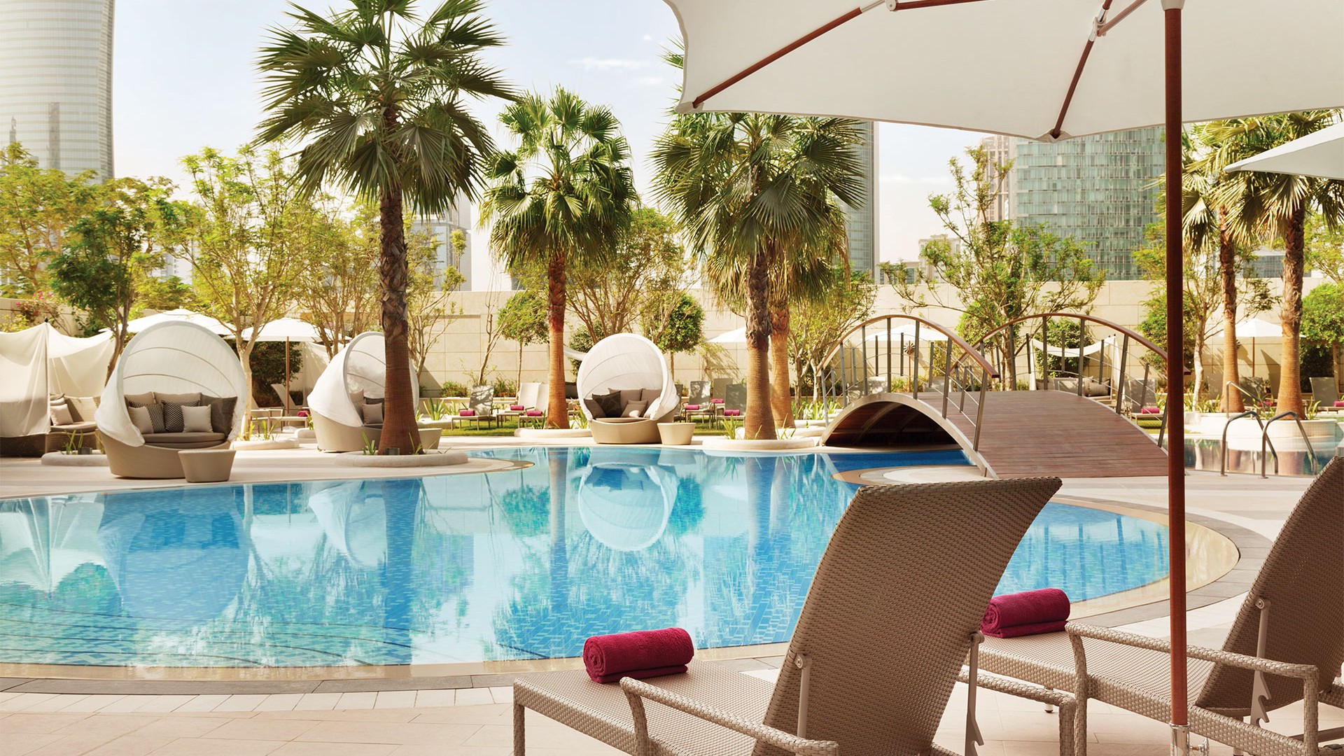 Shangri-La pool in Doha Shangri-La pool in Doha