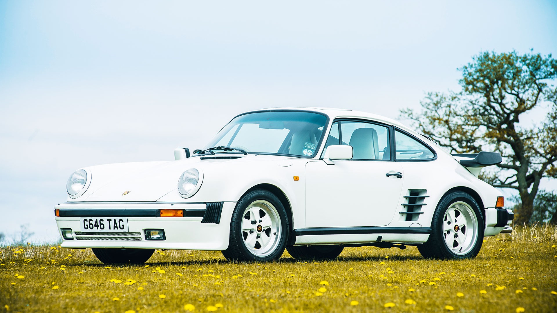 Porsche 911 (930) Turbo Porsche 911 (930) Turbo