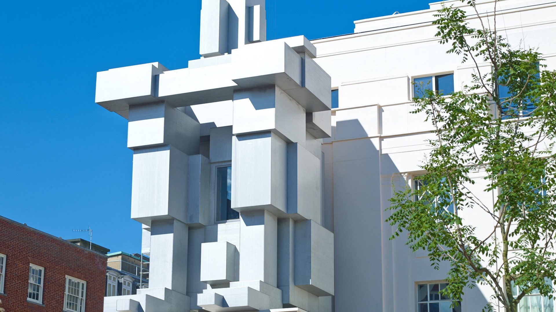 Beaumont Hotel, ROOM by Antony Gormley – London's best designer hotel suites Beaumont Hotel, ROOM by Antony Gormley – London's best designer hotel suites