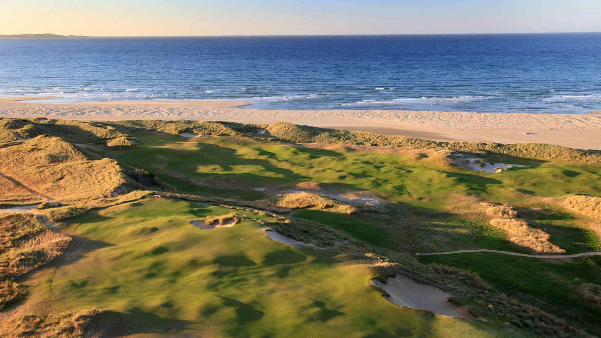 Barnbougle Dunes golf course, Tasmania, Australia Barnbougle Dunes golf course, Tasmania, Australia