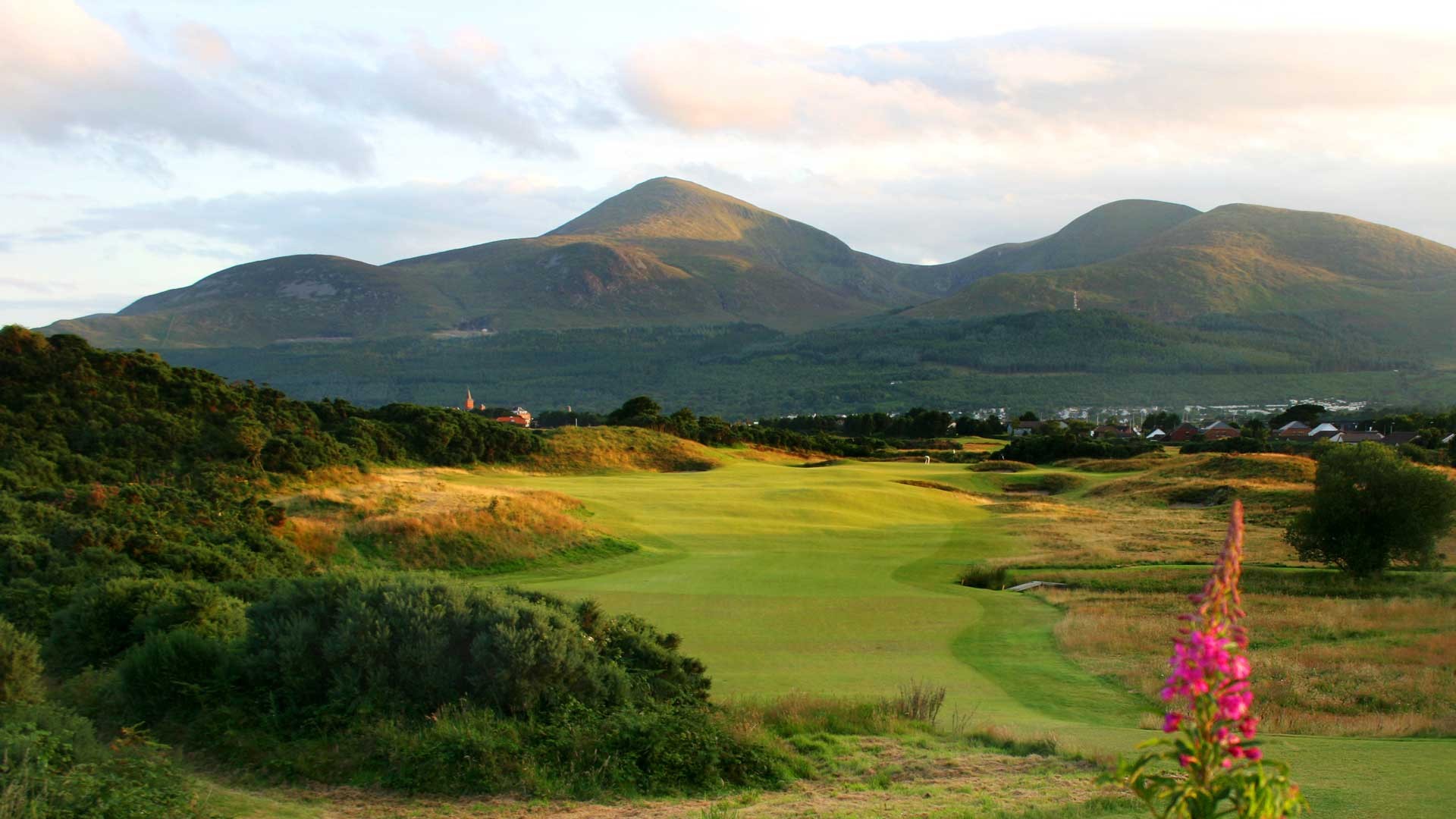 Royal County Down golf club, County Down, Northern Ireland Royal County Down golf club, County Down, Northern Ireland