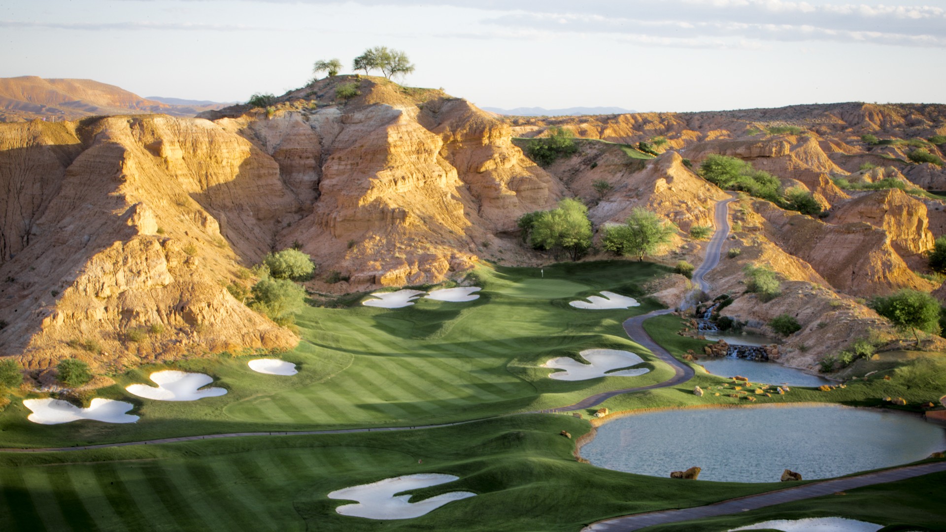 Wolf Creek golf club, Nevada, United States of America Wolf Creek golf club, Nevada, United States of America