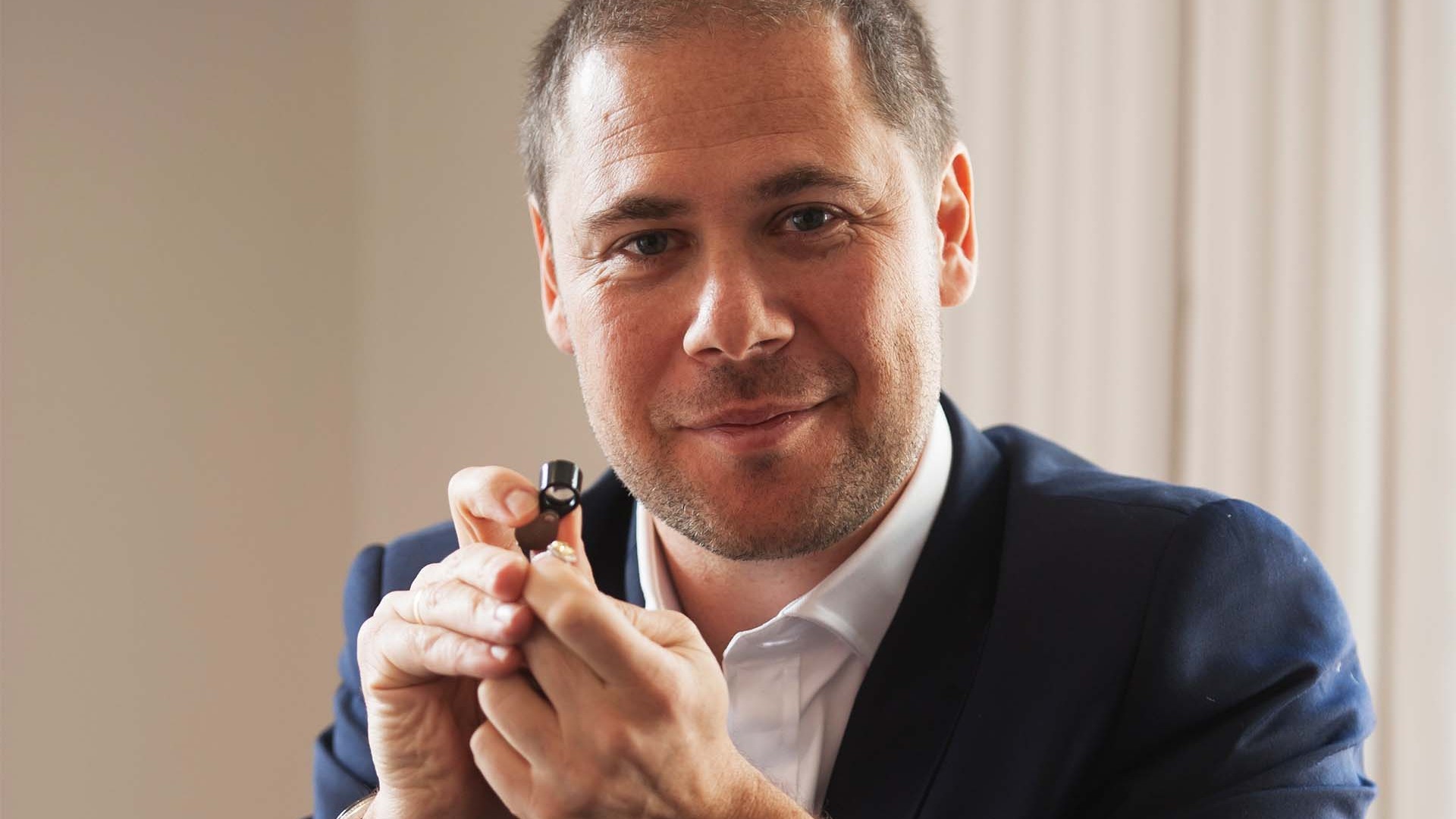 Tobias Kormind Tobias Kormind
