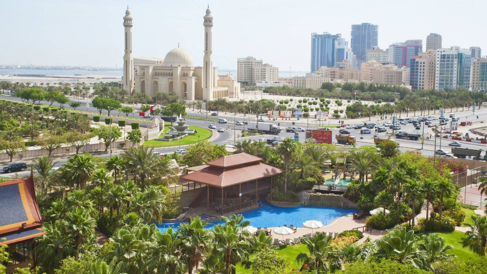 ten-things-to-do-in-bahrain-square-mile