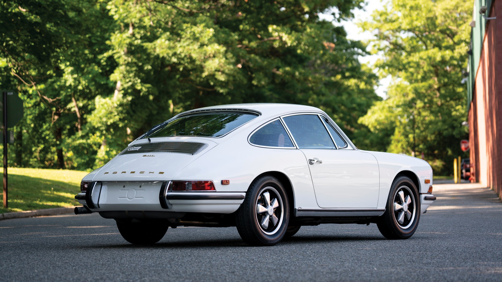 1968 Porsche 911 L (1967-1968) 1968 Porsche 911 L (1967-1968)