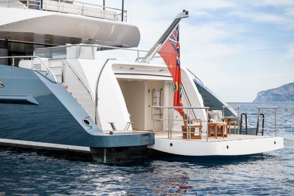 Irisha superyacht