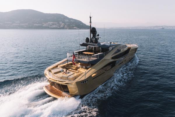 Khalilah superyacht