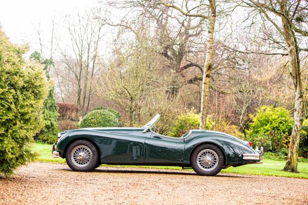 1955 Jaguar XK140 3.8-litre Roadster