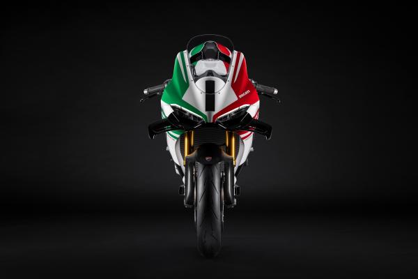 Ducati Panigale V4 Tricolore