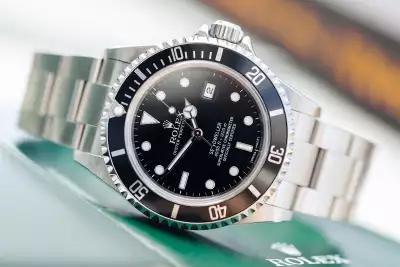 Rolex Sea Dweller 16600
