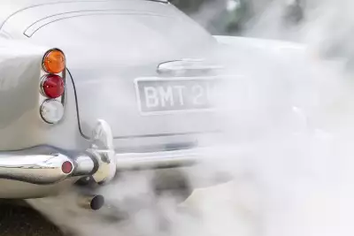 Aston Martin Goldfinger DB5 Continuation