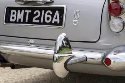 Aston Martin Goldfinger DB5 Continuation