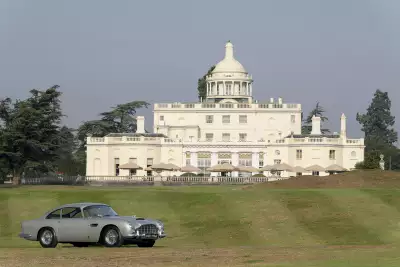 Aston Martin Goldfinger DB5 Continuation