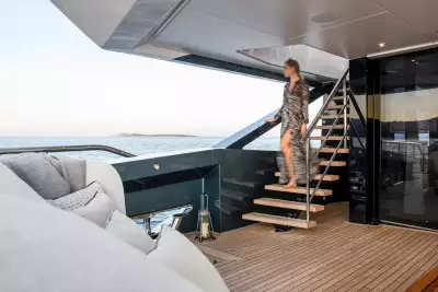 Irisha superyacht