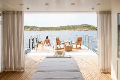 Irisha superyacht