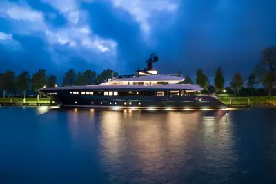 Irisha superyacht